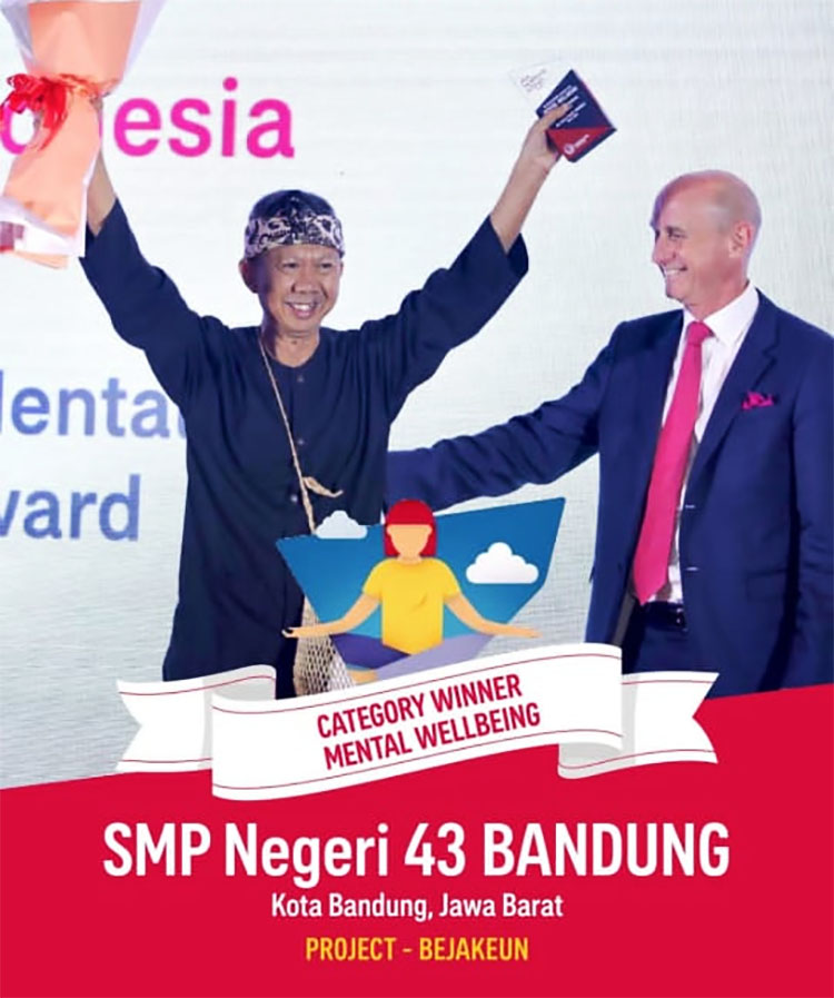 Flyer kemenangan SMPN 43 Bandung dalam ajang kompetisi AIA Healthiest Schools tingkat Regional Asia Pasifik - (Sumber: Asep R. Ramdani)
