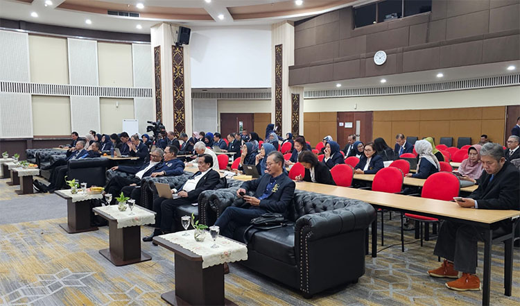Suasana Rakernas IV IKKESINDO di Semarang - (Sumber: AZM)